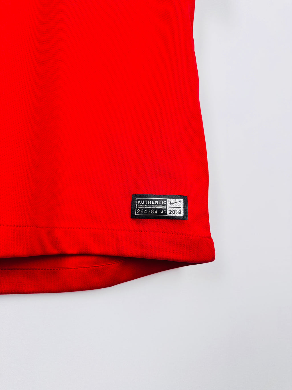 PORTUGAL 2018 HOME FOOTBALL JERSEY - RONALDO #7 (S)