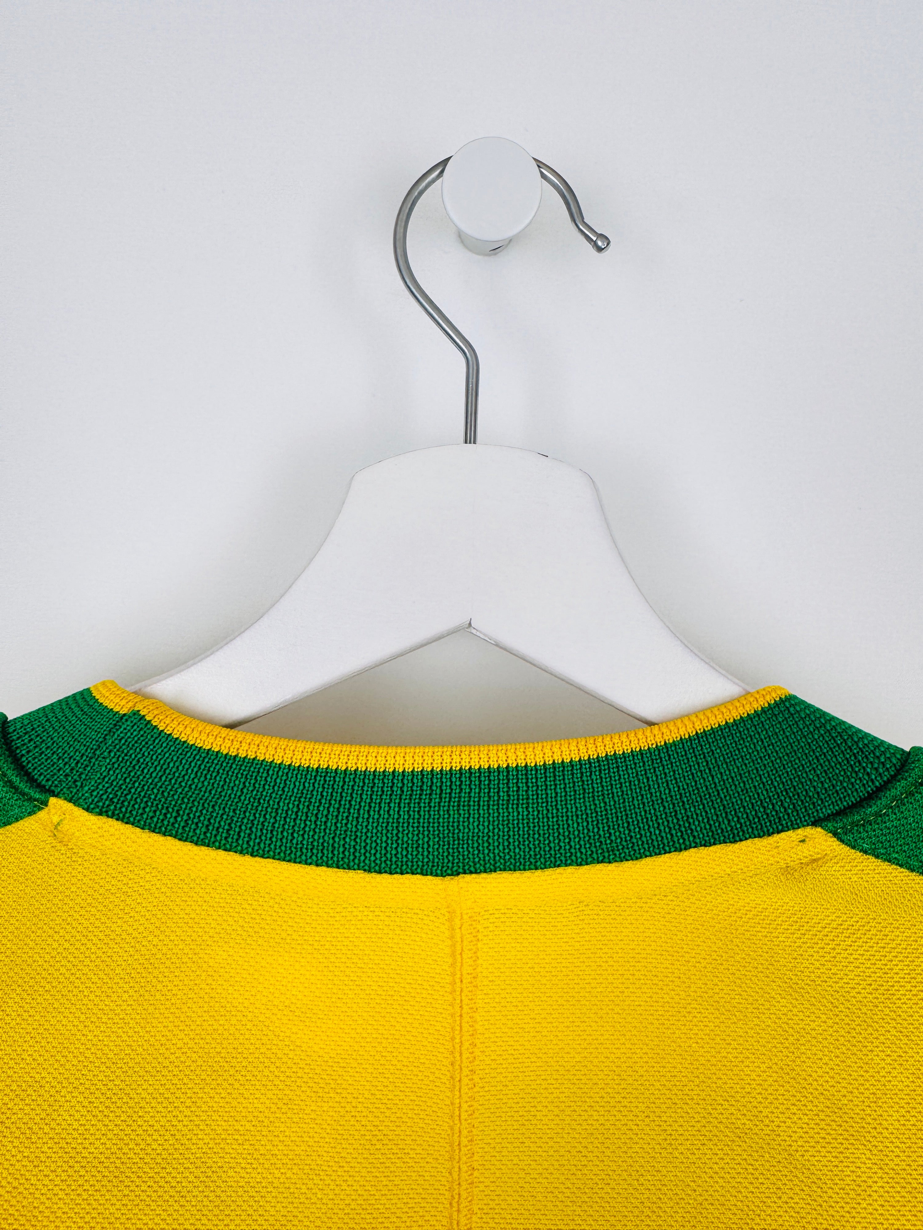BRAZIL 1998 HOME FOOTBALL JERSEY - RONALDO #9 (S)