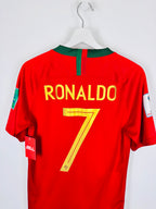 PORTUGAL 2018 HOME FOOTBALL JERSEY - RONALDO #7 (S)