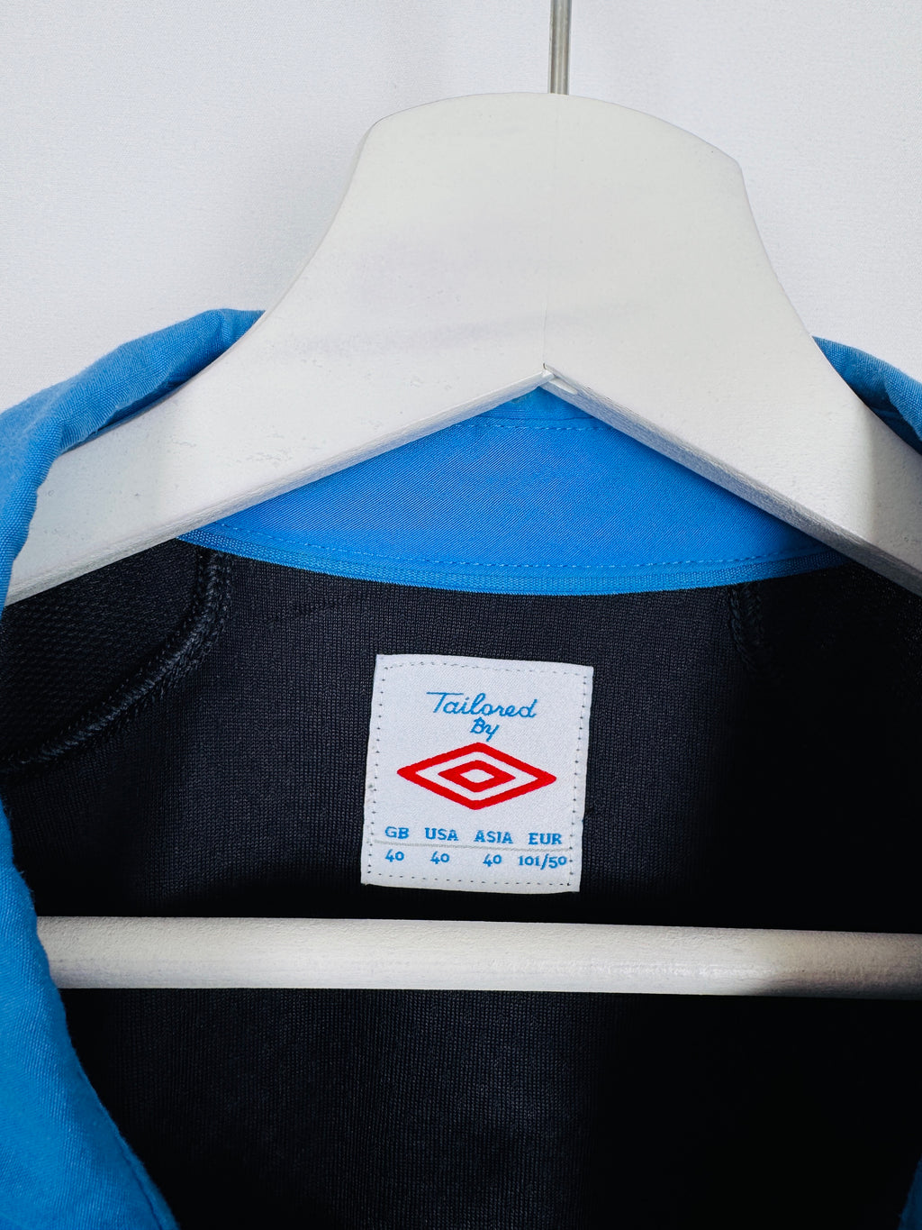 ENGLAND 2012 AWAY FOOTBALL SHIRT - GERRARD #4 (L)