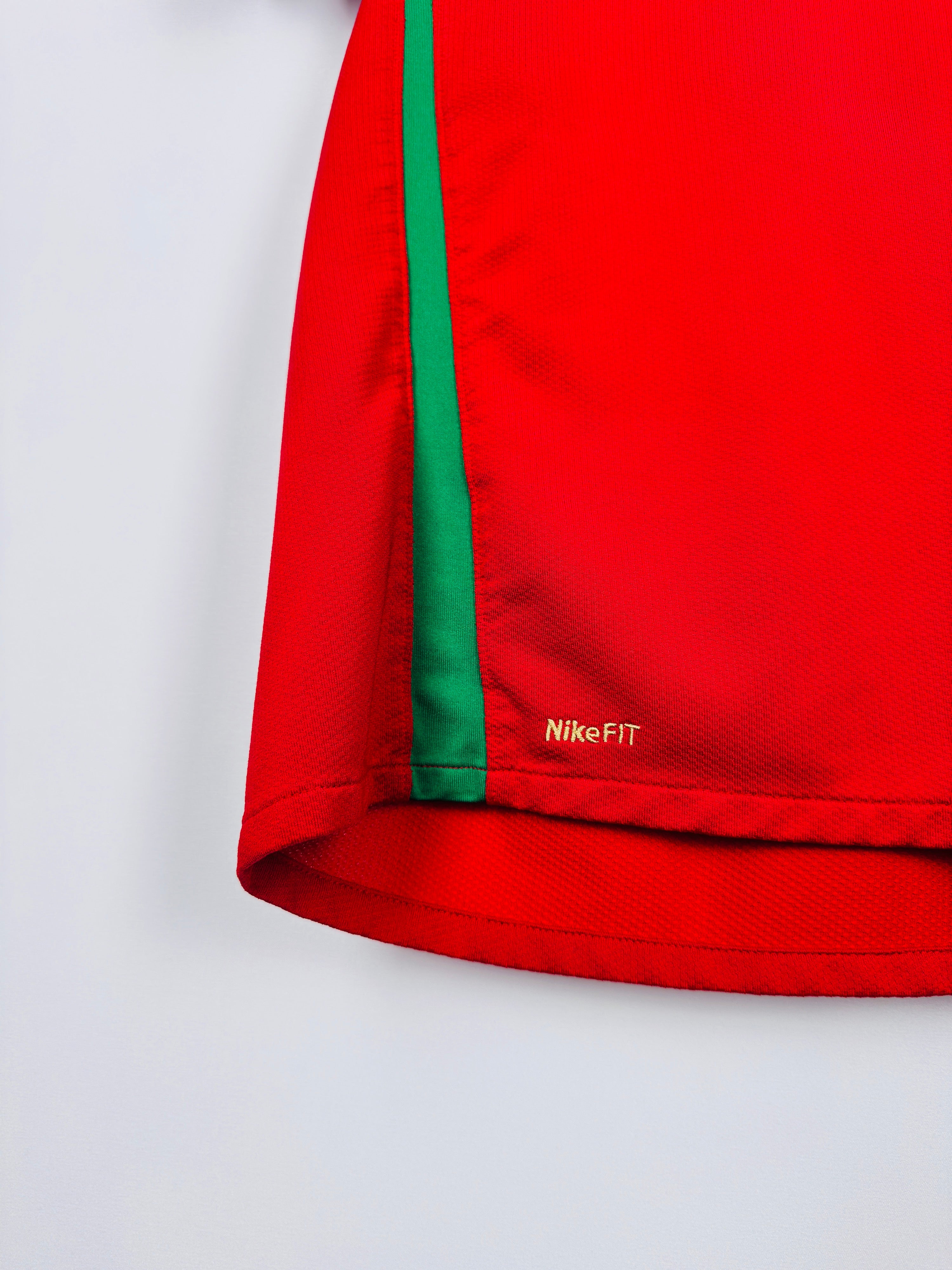 PORTUGAL 2008 HOME FOOTBALL JERSEY - C.RONALDO #7