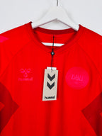 DENMARK 2022 HOME FOOTBALL SHIRT NEW (S)