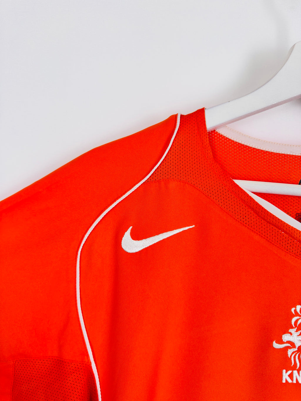 NETHERLANDS FOOTBALL JERSEY 2004/2006 HOME - V.NISTELROOY #10 (M)