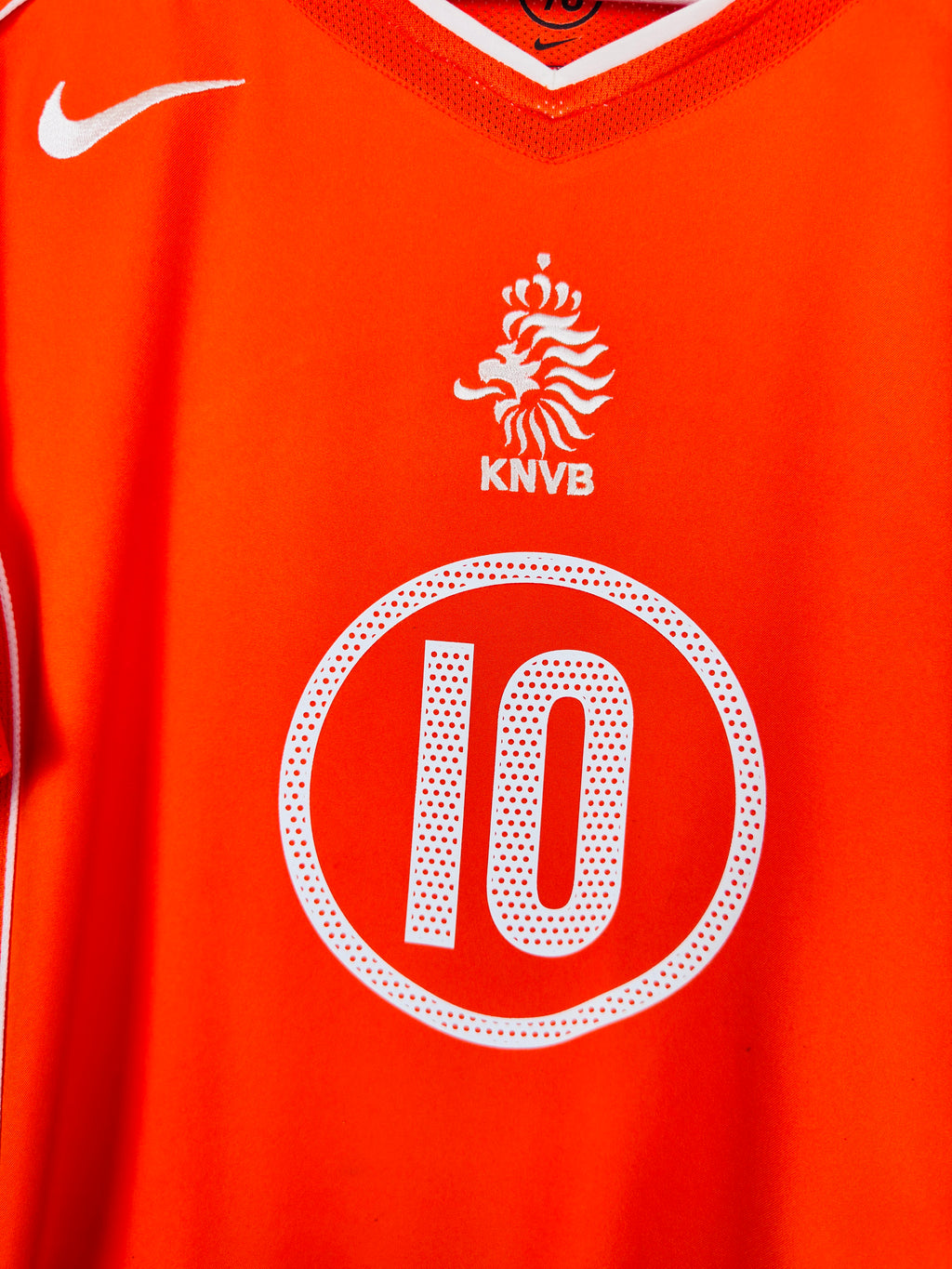 NETHERLANDS FOOTBALL JERSEY 2004/2006 HOME - V.NISTELROOY #10 (M)