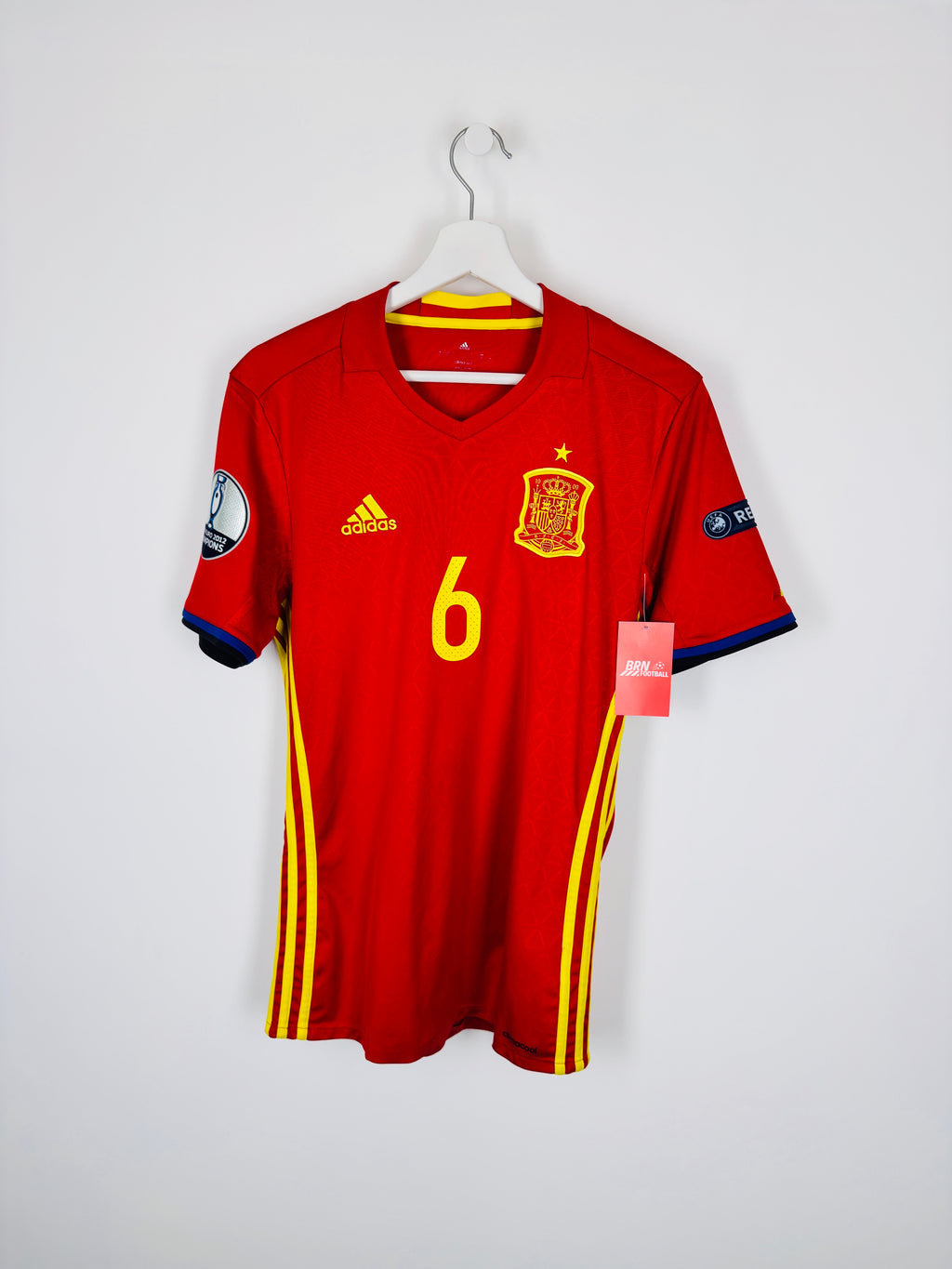 SPAIN 2016 HOME FOOTBALL JERSEY - INIESTA #6 (S)