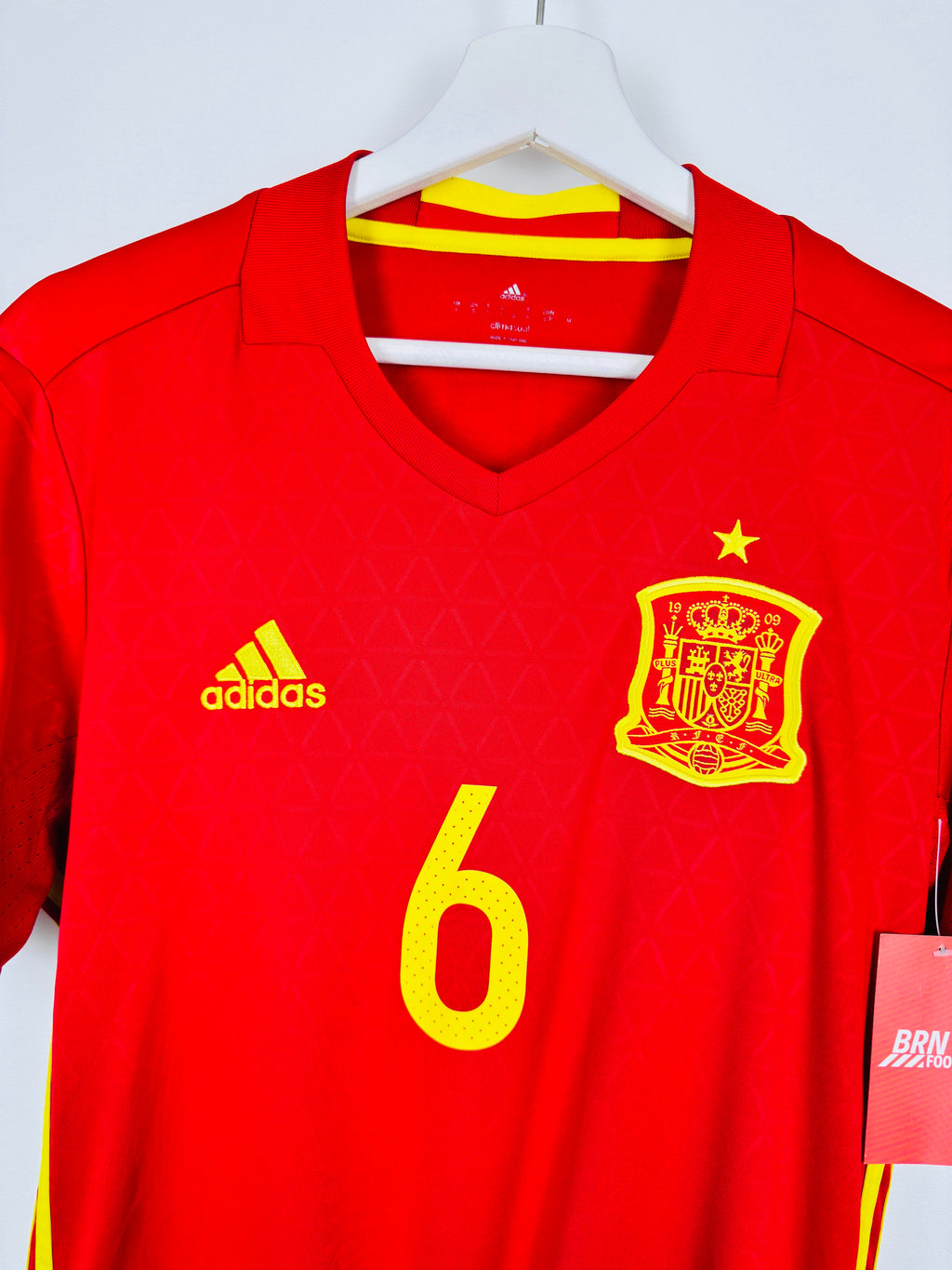 SPAIN 2016 HOME FOOTBALL JERSEY - INIESTA #6 (S)