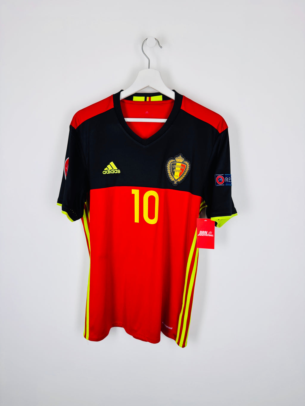 BELGIUM 2016 HOME FOOTBALL JERSEY - E.HAZARD #10 (M)