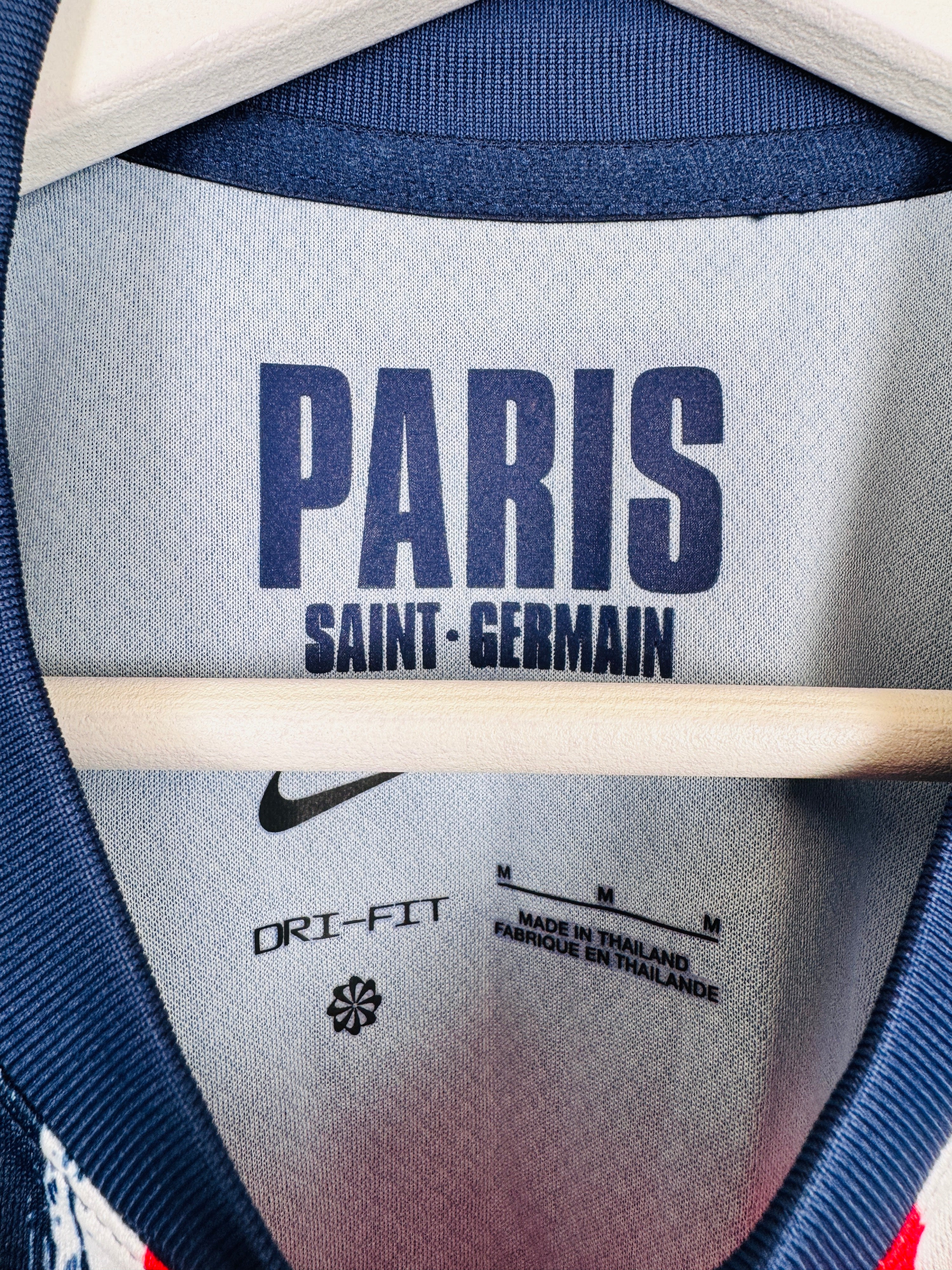 PSG 2024/2025 HOME FOOTBALL JERSEY - CHAMPIONS OF EUROPE 25 (M)